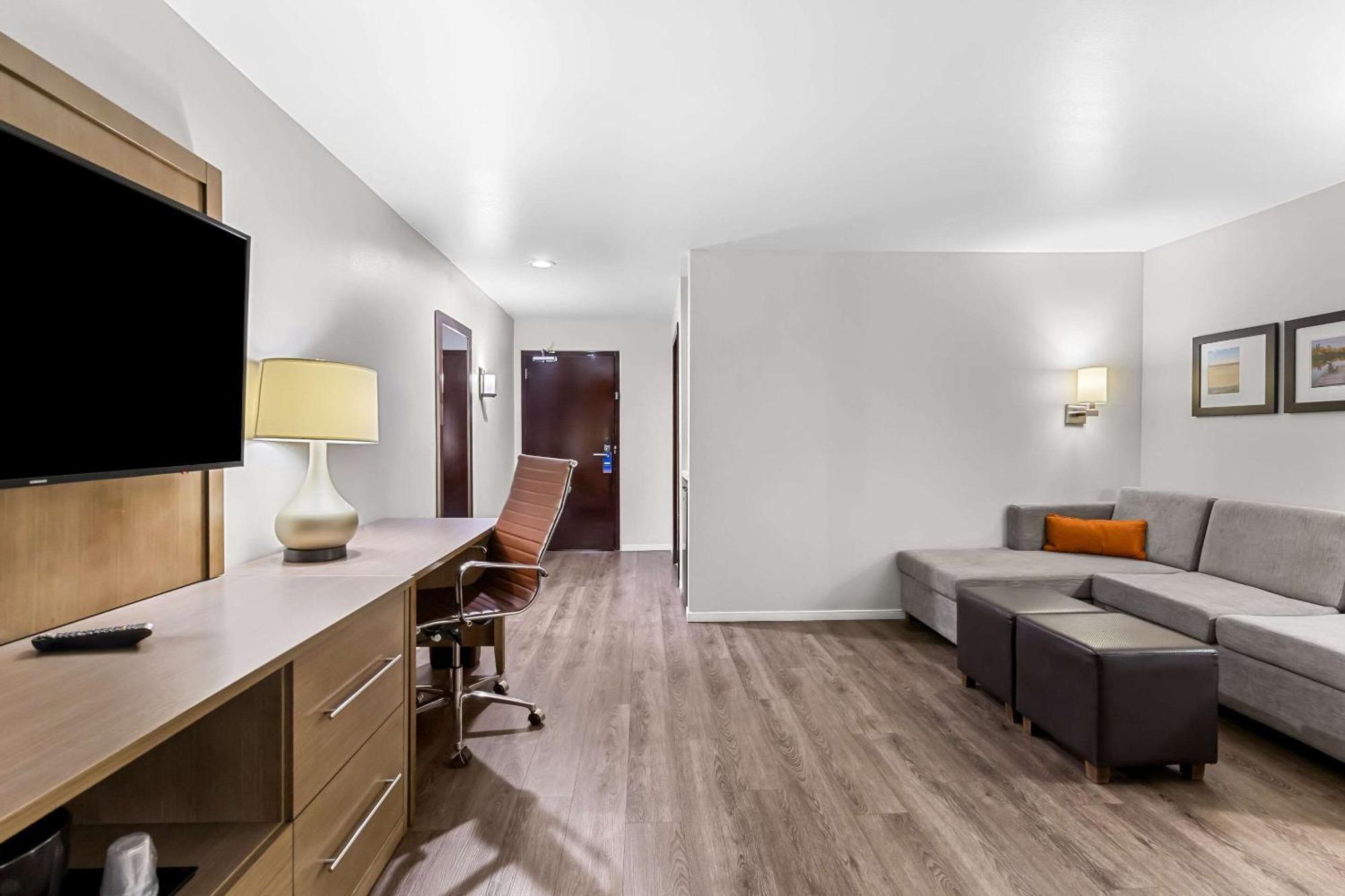คอมฟอร์ต สวีท Hotel โคลัมเบีย ภายนอก รูปภาพ