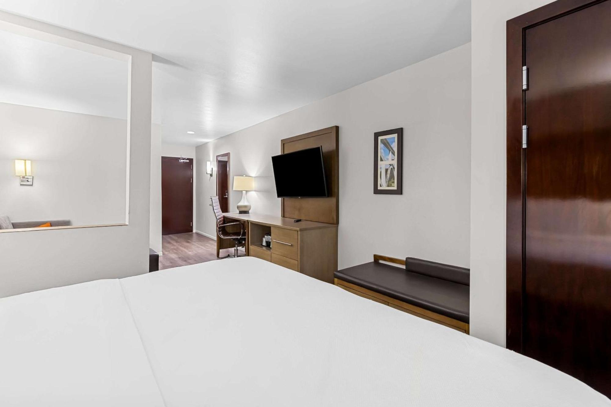 คอมฟอร์ต สวีท Hotel โคลัมเบีย ภายนอก รูปภาพ