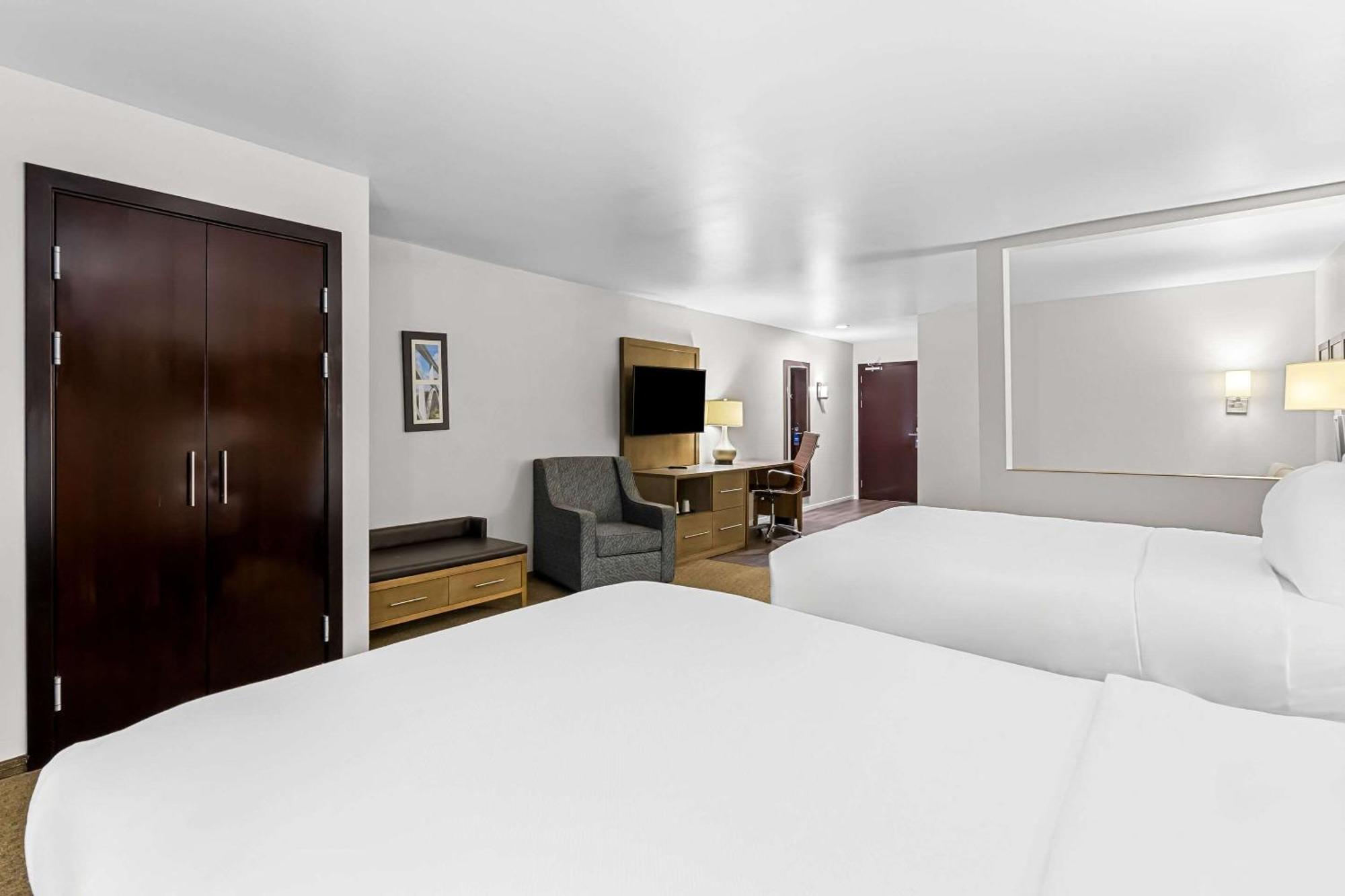 คอมฟอร์ต สวีท Hotel โคลัมเบีย ภายนอก รูปภาพ