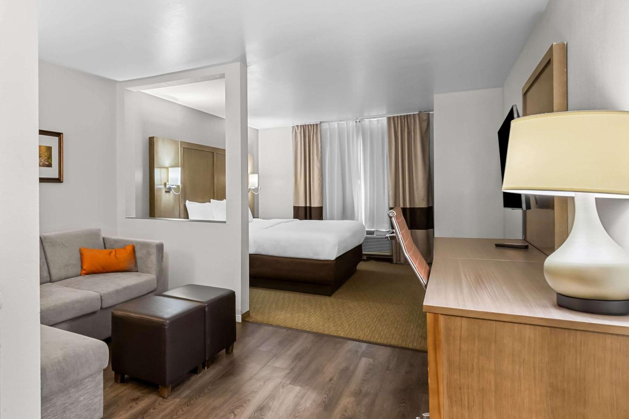 คอมฟอร์ต สวีท Hotel โคลัมเบีย ภายนอก รูปภาพ